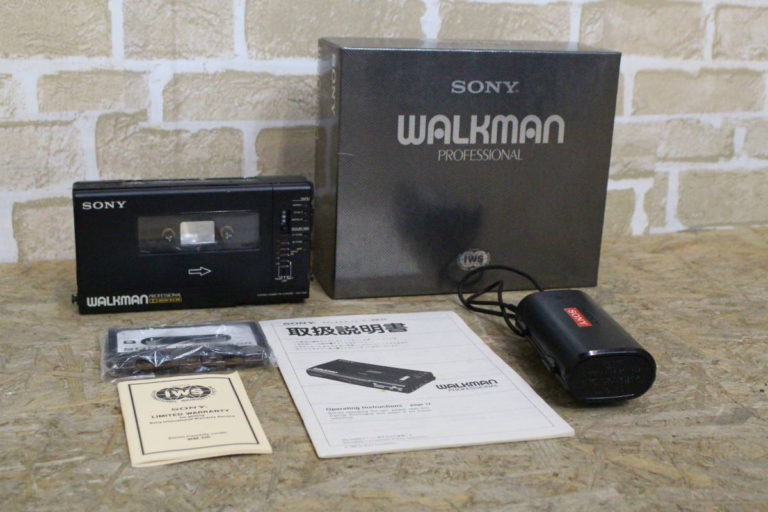 SONY:ソニー WALKMAN PRO カセット をお売り頂きました。_01