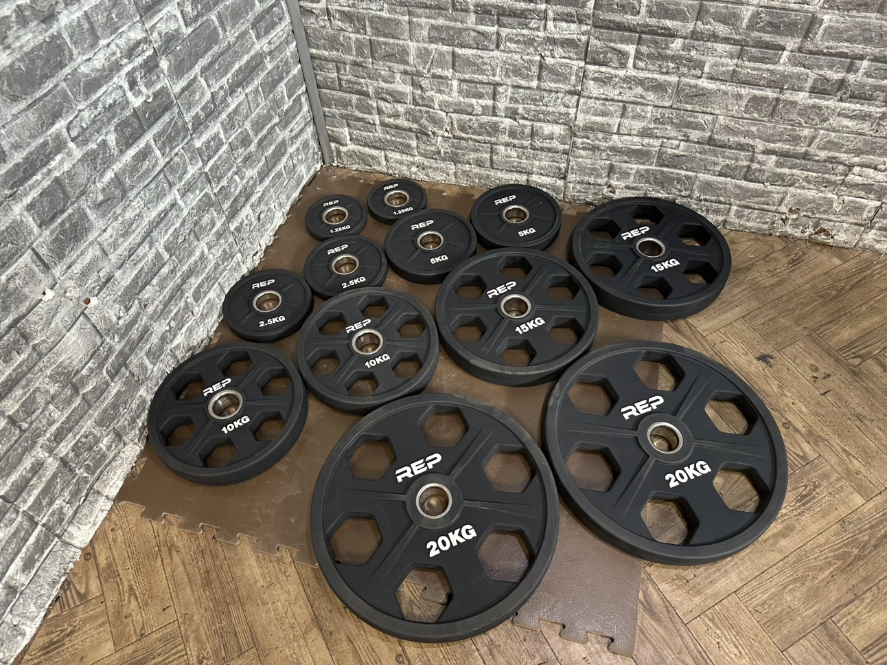 TUFFSTUFF/タフスタッフ『CLM-855WS』ラットマシン/ウェイトスタック式